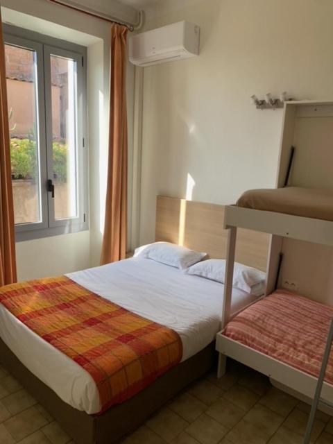 Colombo Hotel 2*