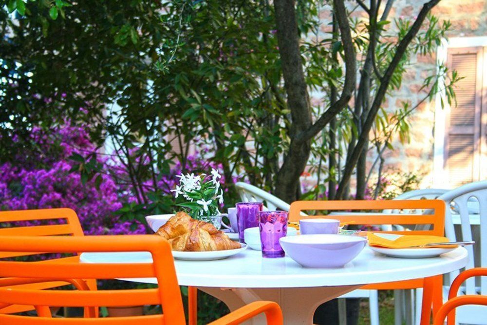 Hotel Colombo Porto (Corsica)